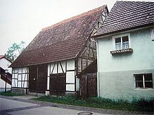 Südwest-Ansicht von der Burgstraße aus / Fachwerkhaus in 72119 Ammerbuch - Altingen Südwest-Ansicht von der Burgstraße aus / Fachwerkhaus in 72119 Ammerbuch - Altingen