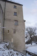 Burg Katzenstein, Kapellenbau: Südfassade / Burg Katzenstein, Kapellenbau in 89561 Dischingen - Katzenstein Burg Katzenstein, Kapellenbau: Südfassade / Burg Katzenstein, Kapellenbau in 89561 Dischingen - Katzenstein