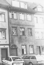 Straßenfassade vor der Restaurierung (1984) / Wohnhaus in 88212 Ravensburg