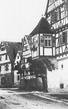 Straßenseitige Ansicht Schlossstraße 22 bis 28 (von vorne nach hinten) (1954) / Wohnhaus in 71254 Schöckingen