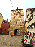 Ansicht von Südwesten (Waldtorstraße) / Schwarzes Tor in 78628 Rottweil (17.10.2025 - Christin Aghegian-Rampf) Ansicht von Südwesten (Waldtorstraße) / Schwarzes Tor in 78628 Rottweil (17.10.2025 - Christin Aghegian-Rampf)