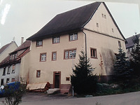 Wohnhaus in 78176 Blumberg, Fützen (21.04.2016 - Burghard Lohrum) Wohnhaus in 78176 Blumberg, Fützen (21.04.2016 - Burghard Lohrum)