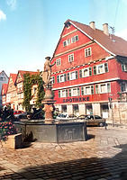 Südseite vor 1980 / Wohnhaus, Gasthaus (Apotheke) in 74354 Besigheim (Stadtarchiv Besigheim)