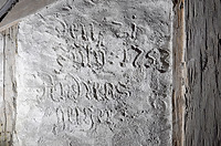 Detail Inschrift / Historischer Einfirsthof in 72336 Balingen, Ostdorf (25.02.2016 - strebewerk. Architekten GmbH) Detail Inschrift / Historischer Einfirsthof in 72336 Balingen, Ostdorf (25.02.2016 - strebewerk. Architekten GmbH)