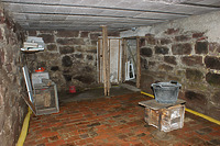 Keller / Eindachhof "Berghof" in 78655 Dunningen (28.06.2011 - Burghard Lohrum) Keller / Eindachhof "Berghof" in 78655 Dunningen (28.06.2011 - Burghard Lohrum)