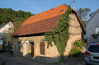 Südostansicht vor der Instandsetzung. / Ehemaliges Backhaus in 74259 Widdern (04.09.2012) Südostansicht vor der Instandsetzung. / Ehemaliges Backhaus in 74259 Widdern (04.09.2012)