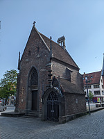 Südwestansicht / St. Valentinskapelle (A 204/2) in 89073 Ulm (17.05.2025 - Christin Aghegian-Rampf ) Südwestansicht / St. Valentinskapelle (A 204/2) in 89073 Ulm (17.05.2025 - Christin Aghegian-Rampf )