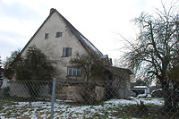 Ehem. Gasthaus Paradies, Ostansicht / Ehem. "Gasthaus Paradies" in 78661 Dietingen-Böhringen (Bildarchiv, Landesamt für Denkmalpflege im Regierungspräsidium Stuttgart, Dienstsitz Freiburg) Ehem. Gasthaus Paradies, Ostansicht / Ehem. "Gasthaus Paradies" in 78661 Dietingen-Böhringen (Bildarchiv, Landesamt für Denkmalpflege im Regierungspräsidium Stuttgart, Dienstsitz Freiburg)