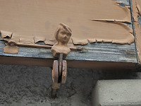 Wohnhaus, Heilbronner Str. 39, Leingarten, Detail Fensterläden / Wohnhaus in 74211 Leingarten,  keine genauere Zuordnung (06.10.2016)