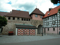 Südansicht / Wohnhaus in 78570 Mühlheim, Mühlheim an der Donau (Bildarchiv, Landesamt für Denkmalpflege, Dienstsitz Freiburg) Südansicht / Wohnhaus in 78570 Mühlheim, Mühlheim an der Donau (Bildarchiv, Landesamt für Denkmalpflege, Dienstsitz Freiburg)