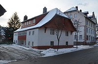 Nordwestansicht / Wohnhaus in 79822 Titisee-Neustadt, Neustadt im Schwarzwald (Bildarchiv Freiburg, Landesamt für Denkmalpflege) Nordwestansicht / Wohnhaus in 79822 Titisee-Neustadt, Neustadt im Schwarzwald (Bildarchiv Freiburg, Landesamt für Denkmalpflege)