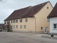Ehem. Gasthaus zum Hirsch, Nordostansicht / Ehem. Gasthaus Hirsch in 89182 Bernstadt (08.03.2019 - Christin Aghegian-Rampf)
