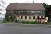 Süd-West-Ansicht / Abgegangenes Wohnhaus in 78647 Trossingen (2011 - Verfasser: Rothweiler Architekten) Süd-West-Ansicht / Abgegangenes Wohnhaus in 78647 Trossingen (2011 - Verfasser: Rothweiler Architekten)