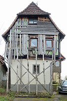Gündelbach, Katharinenstraße 12, Westansicht / Schmiede und Anbau in 71665 Vaihingen an der Enz - Gündelbach (20.01.2021 - Michael Hermann, Heimerdingen) Gündelbach, Katharinenstraße 12, Westansicht / Schmiede und Anbau in 71665 Vaihingen an der Enz - Gündelbach (20.01.2021 - Michael Hermann, Heimerdingen)