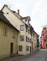 Ansicht des Gebäudes von der Sprengergasse her. / Wohn- und Geschäftshaus in 78628 Rottweil, Altstadt (Juli 2018 - Dipl.-Ing. Stefan King, Freiburg)