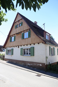 Ansicht von Osten  / Wohnhaus eines Streckhofes in 70794 Filderstadt, Bonlanden (20.08.2020 - Foto: Tilmann Marstaller )