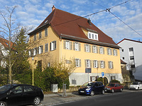 Ansicht von Südosten / Pfarrhaus in 70794 Filderstadt-Plattenhardt ( 03.04.2018 - Tilmann Marstaller) Ansicht von Südosten / Pfarrhaus in 70794 Filderstadt-Plattenhardt ( 03.04.2018 - Tilmann Marstaller)