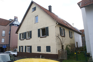 Ansicht von Nordwesten / Wohnhaus mit Scheune in 70794 Filderstadt, Bernhausen (10.11.2010 - Tilmann Marstaller)