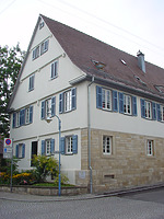 Ansicht von Norden / Pfarrhof, Pfarrhaus in 70794 Filderstadt-Bernhausen (11.08.2004 - Tilmann Marstaller )