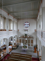 Innenraum nach Süden zu Altar und Kanzel / Evangelische Kirche Unsere Liebe Frau in 75059 Zaisenhausen (29.09.2020 - Aufn. Dorothea Roos) Innenraum nach Süden zu Altar und Kanzel / Evangelische Kirche Unsere Liebe Frau in 75059 Zaisenhausen (29.09.2020 - Aufn. Dorothea Roos)