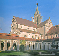 Kirche vom Kreuzgarten aus gesehen / Ehem. Klosterkirche in 72074 Tübingen-Bebenhausen