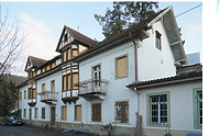Ansicht von Nordwesten, Hauptsfassade mit Rückgiebel / Ehem. Lederfabrik in 79219 Staufen, Staufen im Breisgau (2019 - K. Herrmann, S. King)