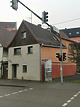 Nordansicht - Vorderhaus
/ Wohnhaus in 74348 Lauffen am Neckar (30.11.2022 - Jonas Senghaas) Nordansicht - Vorderhaus
/ Wohnhaus in 74348 Lauffen am Neckar (30.11.2022 - Jonas Senghaas)