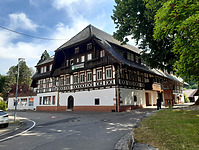 Ansicht von Südwesten / Gasthaus Linde in 77793 Gutach/Schwarzwaldbahn, Gutach (Schwarzwaldbahn) (3.6.2020 - JaKo Baudenkmalpflege GmbH)