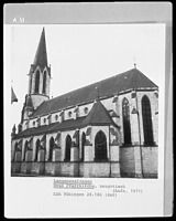 Südwestansicht / Kath. Kirche St. Konrad in 88515 Langenenslingen (1971 - LAD Baden-Württemberg, Außenstelle Tübingen, Quelle: bildindex.de)