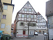 Ansicht des Gebäudes von Osten / Wohn- und Geschäftshaus in 73525 Schwäbisch Gmünd (08.11.2024 - Markus Numberger)