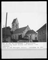 Südostansicht / Pfarrkirche St. Killian und Ursula in 88430 Ellwangen (1981 - LAD Baden-Württemberg, Außenstelle Tübingen) Südostansicht / Pfarrkirche St. Killian und Ursula in 88430 Ellwangen (1981 - LAD Baden-Württemberg, Außenstelle Tübingen)