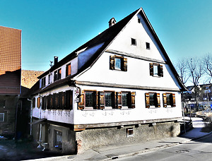 Straßenansicht / Hofanlage, ehem. Gasthaus Pflug in 71263 Hausen (2023 - Burgrhard Lohrum)