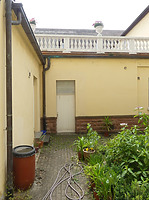 Blick vom Innenhof in Richtung Süden / Klosterschule "Unserer lieben Frau", Mensabereich in 77652 Offenburg (2022 - Burghard Lohrum)