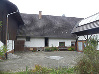 Ansicht von Nordosten von der Münstertalstraße aus / Wohn- und Wirtschaftsgebäude (Bau II) in 77955 Ettenheimmünster (2023 - Burghard Lohrum)