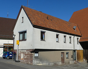 Ansicht des heutigen Wohnhauses (Altenteil) aus Südostrichtung / Hofanlage, ehem. Stallscheune, heute Wohnhaus in 71263 Hausen (2023 - Burghard Lohrum)