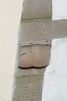 Ehemaliges Allianzwappen an der Nordostecke / Amtsgericht (Westliches Schlossgebäude) in 71229 Leonberg (24.3.2026 - Michael Hermann, Heimerdingen.)