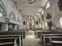Innenraum des Langhauses mit Blick nach Osten in Richtung des Chorraums / Evangelische Stadtkirche St. Maria in 89537 Giengen an der Brenz (13.08.2024 - KB-BM) Innenraum des Langhauses mit Blick nach Osten in Richtung des Chorraums / Evangelische Stadtkirche St. Maria in 89537 Giengen an der Brenz (13.08.2024 - KB-BM)