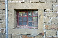 Stallfenster des 19. Jahrhunderts in der EG- Ostfassade. Horizontalschiebefenster. / Scheune in 74354 Besigheim (Michael Hermann, Heimerdingen) Stallfenster des 19. Jahrhunderts in der EG- Ostfassade. Horizontalschiebefenster. / Scheune in 74354 Besigheim (Michael Hermann, Heimerdingen)