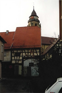 Ansicht von Norden / Ehem. Stallscheune in Leonberg (1999 - Prof. Gromer und Prof. Wetzel) Ansicht von Norden / Ehem. Stallscheune in Leonberg (1999 - Prof. Gromer und Prof. Wetzel)