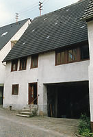 Adelsheim, Pfarrgasse 1; Ansicht Straße / Wohnhaus mit Scheune in 74740 Adelsheim