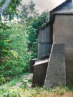 Armenhaus (ehemalige Mühle) in 78176 Blumberg, Fützen (21.04.2016) Armenhaus (ehemalige Mühle) in 78176 Blumberg, Fützen (21.04.2016)