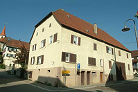 Zehntscheuer Weissach. Südostansicht vor dem Umbau zur Ortsbücherei, 2007. / Zehntscheuer in 71287 Weissach/Württ. (Michael Hermann) Zehntscheuer Weissach. Südostansicht vor dem Umbau zur Ortsbücherei, 2007. / Zehntscheuer in 71287 Weissach/Württ. (Michael Hermann)