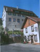 Pforzheim-Dillweißenstein, Felsenstraße 2, Ansicht Süd / Gasthaus mit Wohnungen in 75180 Pforzheim-Dillweißenstein Pforzheim-Dillweißenstein, Felsenstraße 2, Ansicht Süd / Gasthaus mit Wohnungen in 75180 Pforzheim-Dillweißenstein