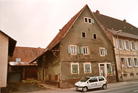Walzbachtal-Jöhlingen, Jöhlingerstraße 51, Straßenansicht / Wohn- und Geschäftshaus in 75045 Walzbachtal-Jöhlingen