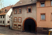Ettlingen, Albstraße 15, Straßenansicht / Wohn- und Geschäftshaus in 76275 Ettlingen Ettlingen, Albstraße 15, Straßenansicht / Wohn- und Geschäftshaus in 76275 Ettlingen