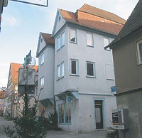 Ansicht des Gebäudes von Nordwesten (2006) / ehemaliges Amtshaus in 74653 Künzelsau Ansicht des Gebäudes von Nordwesten (2006) / ehemaliges Amtshaus in 74653 Künzelsau