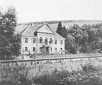 Ansicht Süd / Gut Watthalden in 76275 Ettlingen (Bildindex: LAD Baden-Württemberg, Außenstelle Karlsruhe, Microfiche-Scan mi05242a05) Ansicht Süd / Gut Watthalden in 76275 Ettlingen (Bildindex: LAD Baden-Württemberg, Außenstelle Karlsruhe, Microfiche-Scan mi05242a05)