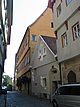 Straßenseitige Ansicht (hinterer Bildbereich) des Gebäudes Webergasse 22
	 / Wohngebäude in 73728 Esslingen am Neckar