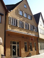 Außenansicht des Gebäudes (Bild entnommen von Häuserlexikon Schwäbisch Hall) / Fachwerkhaus in 74523 Schwäbisch Hall