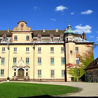 Westansicht des Hauptgebäudes / Neues Schloss, Sachgesamtheit in 76530 Baden-Baden, keine genauere Zuordnung Westansicht des Hauptgebäudes / Neues Schloss, Sachgesamtheit in 76530 Baden-Baden, keine genauere Zuordnung